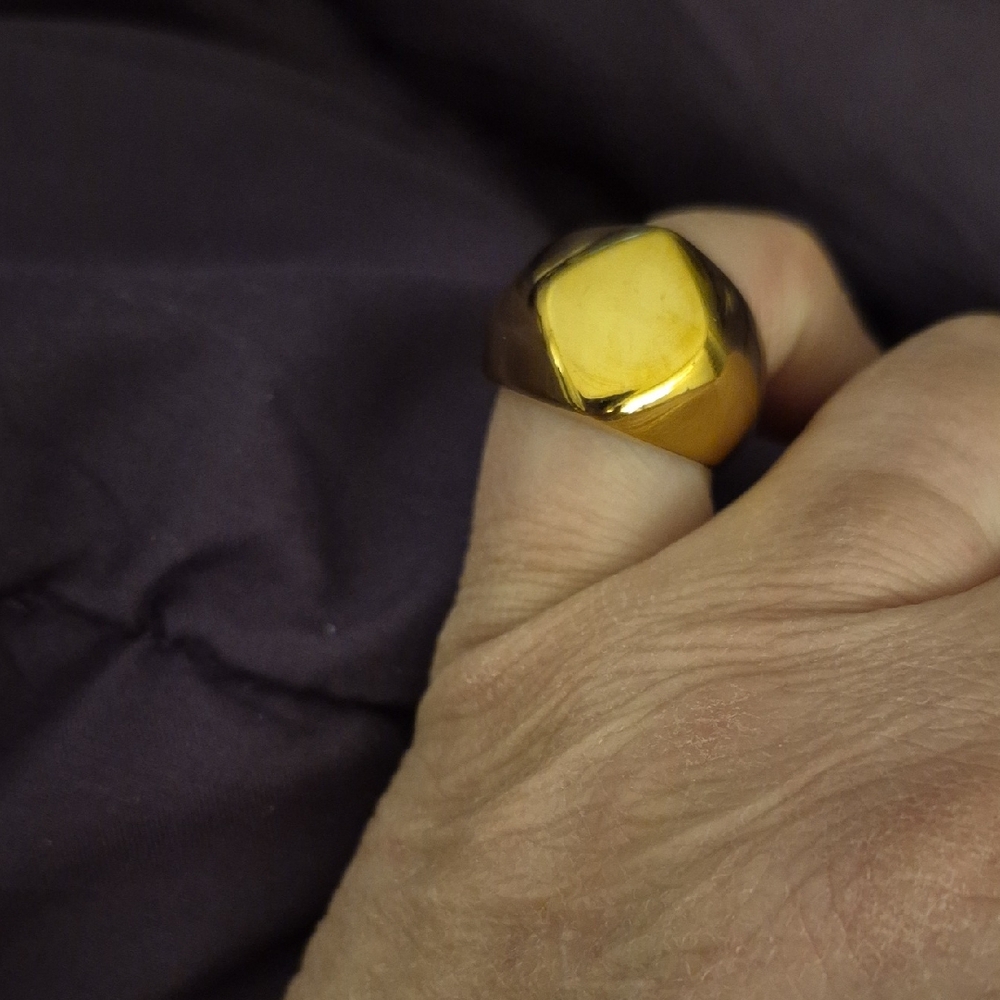 Plunder Women’s Gold-Tone Square Ring Size 9
